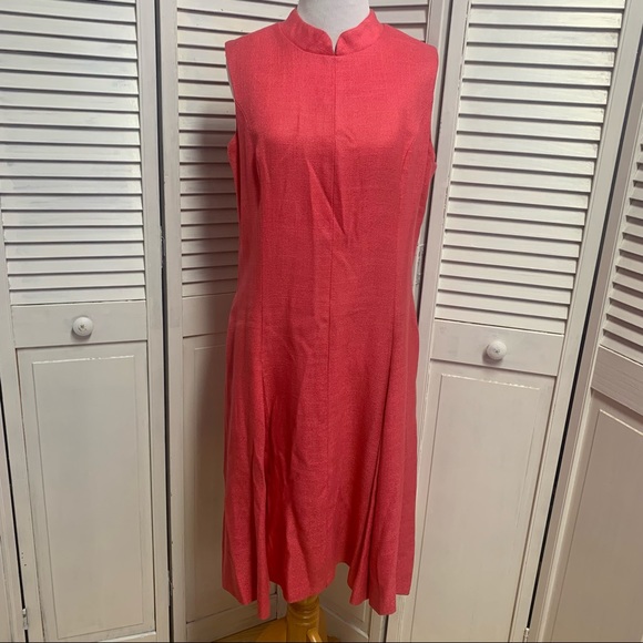 Hot Pink Vintage Dress with Mandarin Collar - Picture 3 of 8